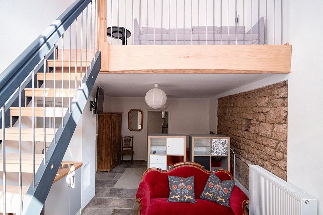 Moderne Wohnung Mit Studio In Bauernhausscheune Am See Biersdorf Екстериор снимка